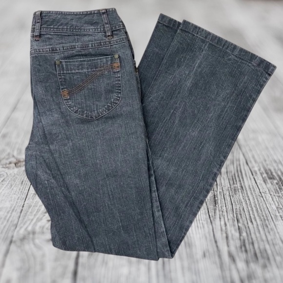 TRIBAL Vintage Bootcut Stretch Denim Jeans Distressed Vintage Wash Size 10 NWOT - Picture 3 of 8